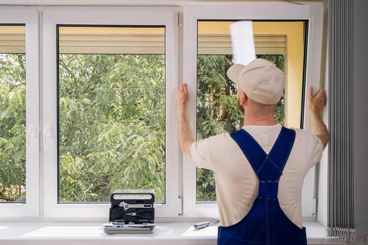 Double glazing windows installation